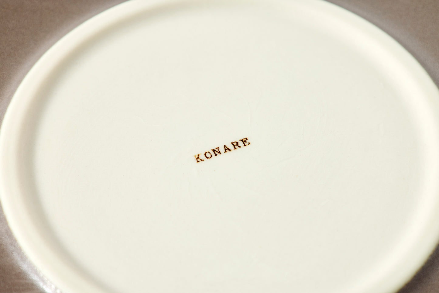 moment 240 Plate