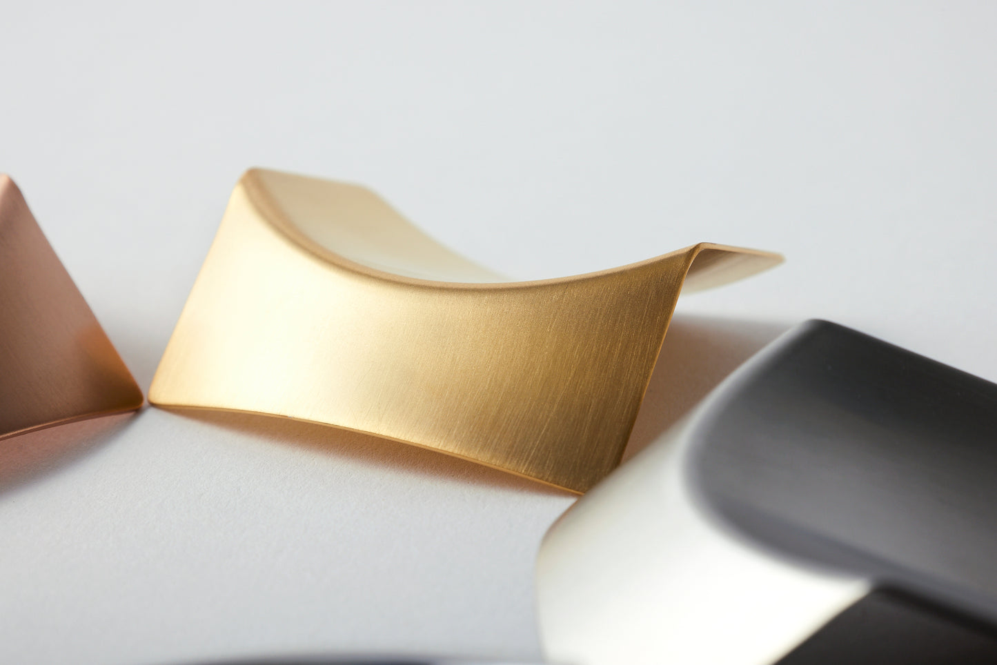 Chopstick Rest - ORI (Satin Gold Finish)
