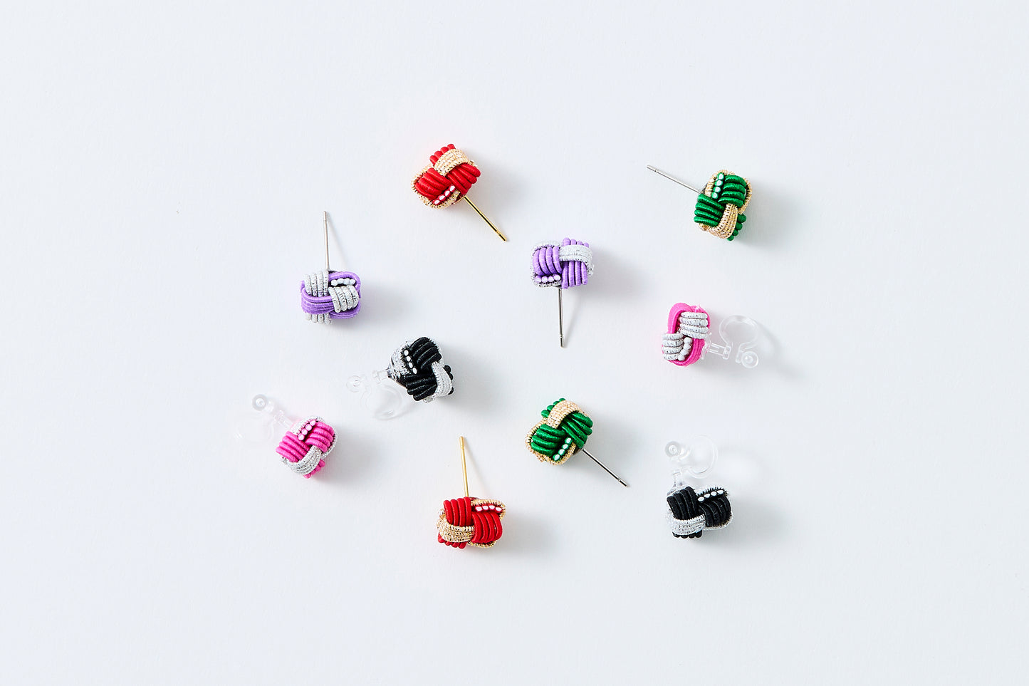 Ichimatsu | Non-Pierced Earrings (Resin) - Black & Silver