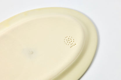 Sara Oval M