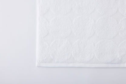 menca mature – Face Towel