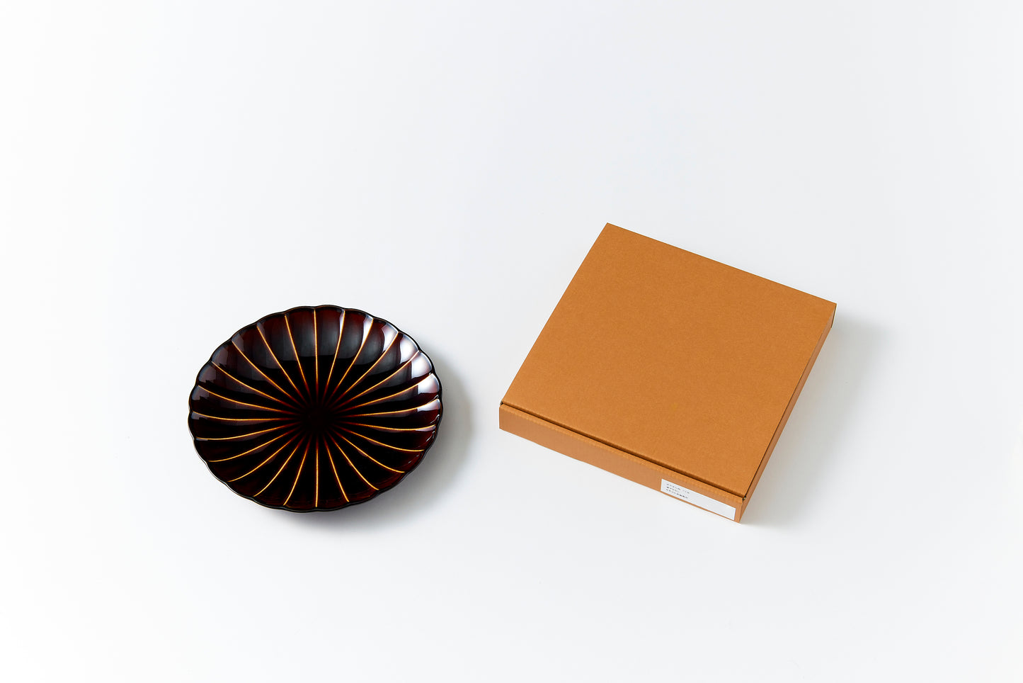 8-inch Plate Lacquer Brown