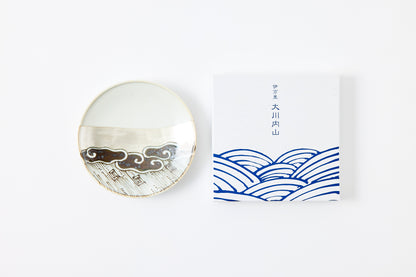 Silver-Accented Thunder Pattern 4-inch Plate Imari Porcelain