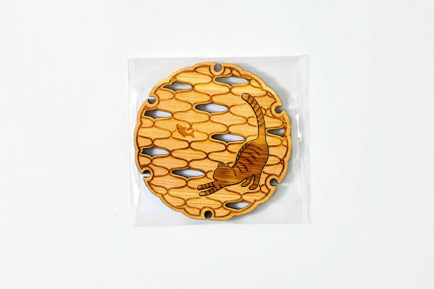 Tomogu – Fish and Tiger