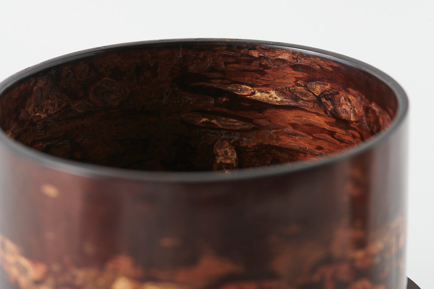 Tea Canister Continuous Bark by Keitaro Arakawa