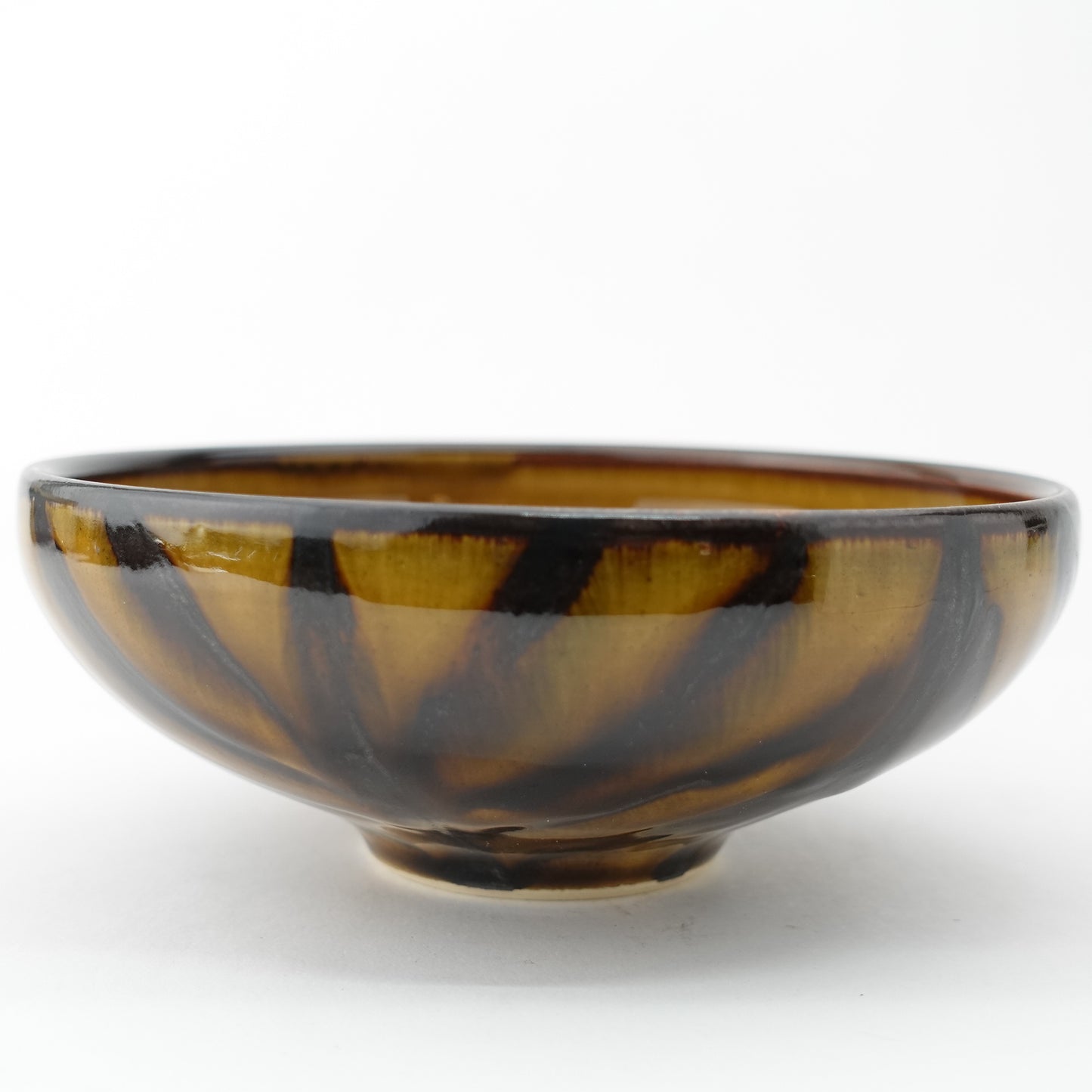 FD Arrow Feather Motif Amber Glaze Round Flat Bowl Hasami Porcelain