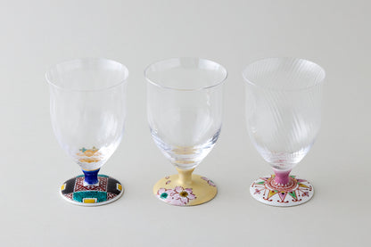 Free Glass Medium (Diagonal Cut) - Mebae