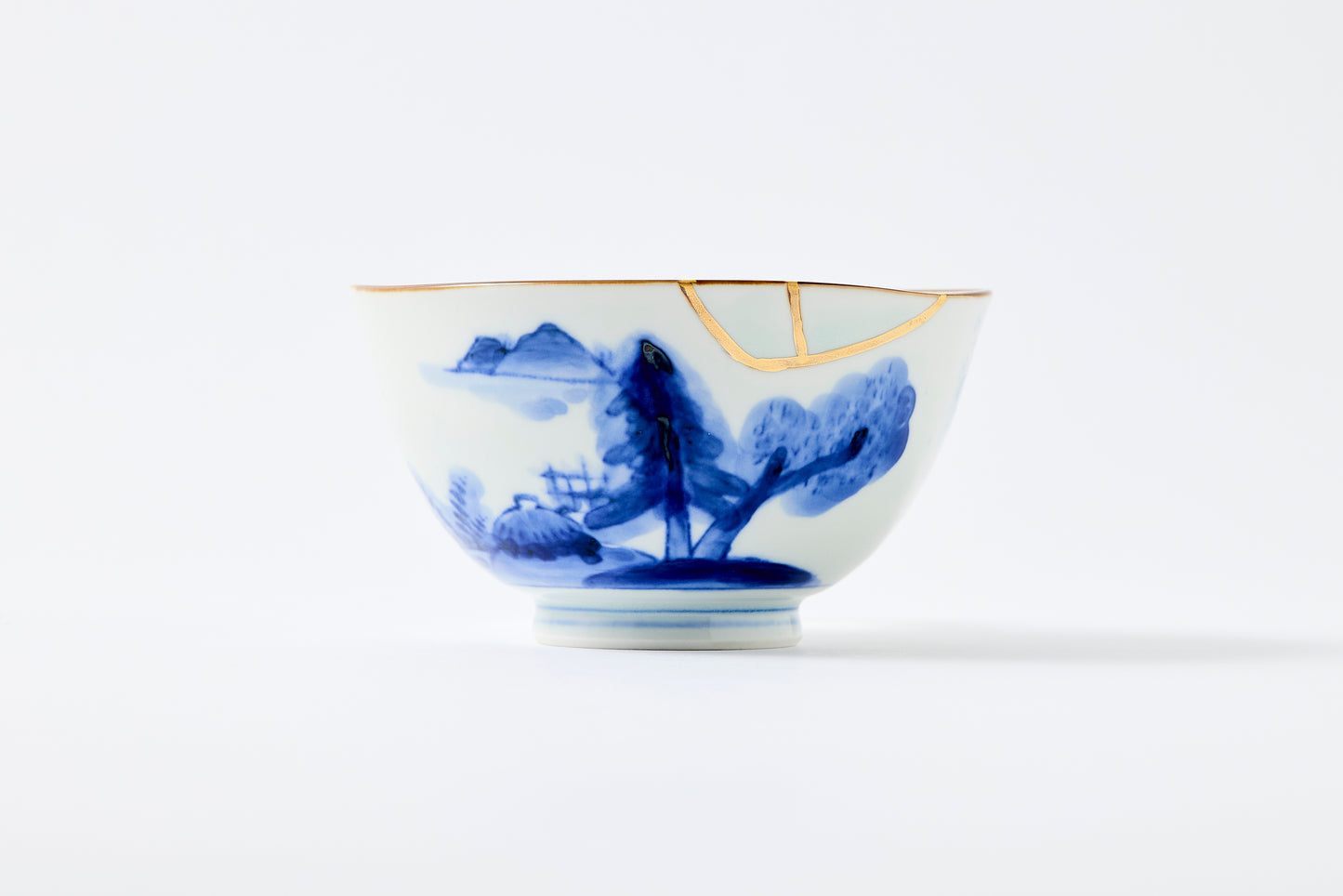 Gold Line Kosome Landscape Rice Bowl Imari Porcelain