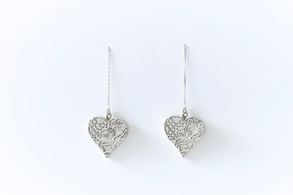 HAKUCESSORY Earrings Love Luck Platinum