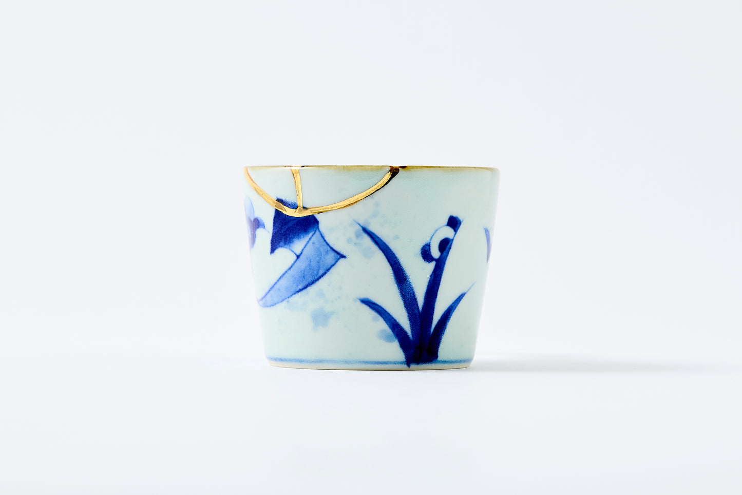 Gold Line Kosome Floral Garland Sobachoko Imari Porcelain