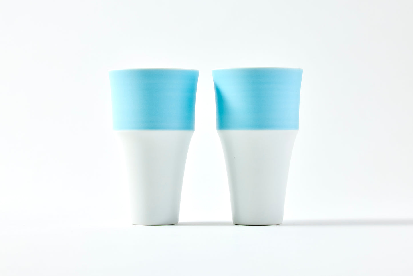 Set of 2 Stepped Free Cups - Pearl Blue