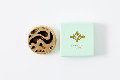 Pin-less Flower Frog ® / the water