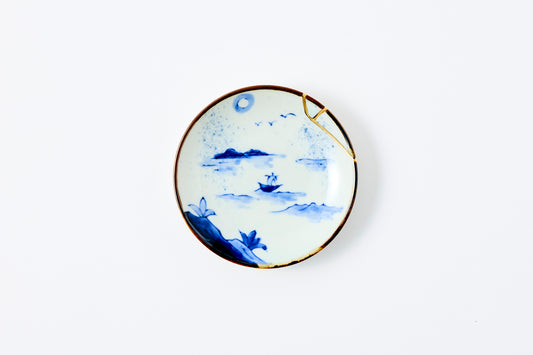 Gold Line Kosome Landscape Small Plate Imari Porcelain