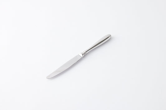 Middle Knife