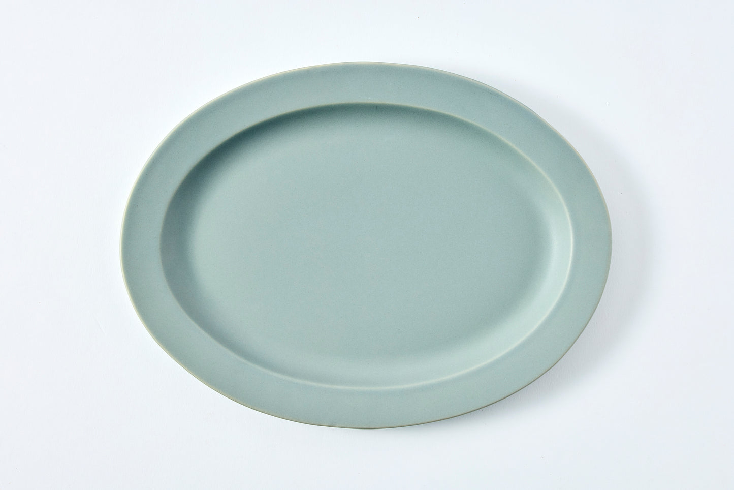 Sara Oval L