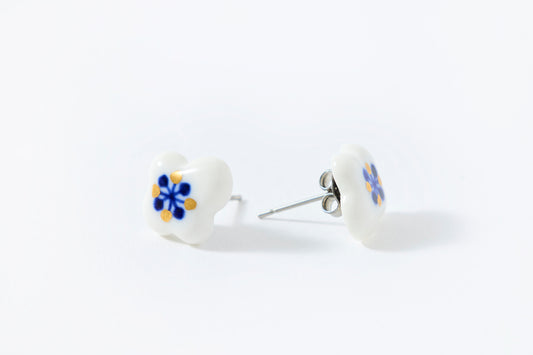 Watagumo Snowflake Small Earrings