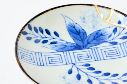 Gold Line Kosome Bush Clover Small Plate Imari Porcelain