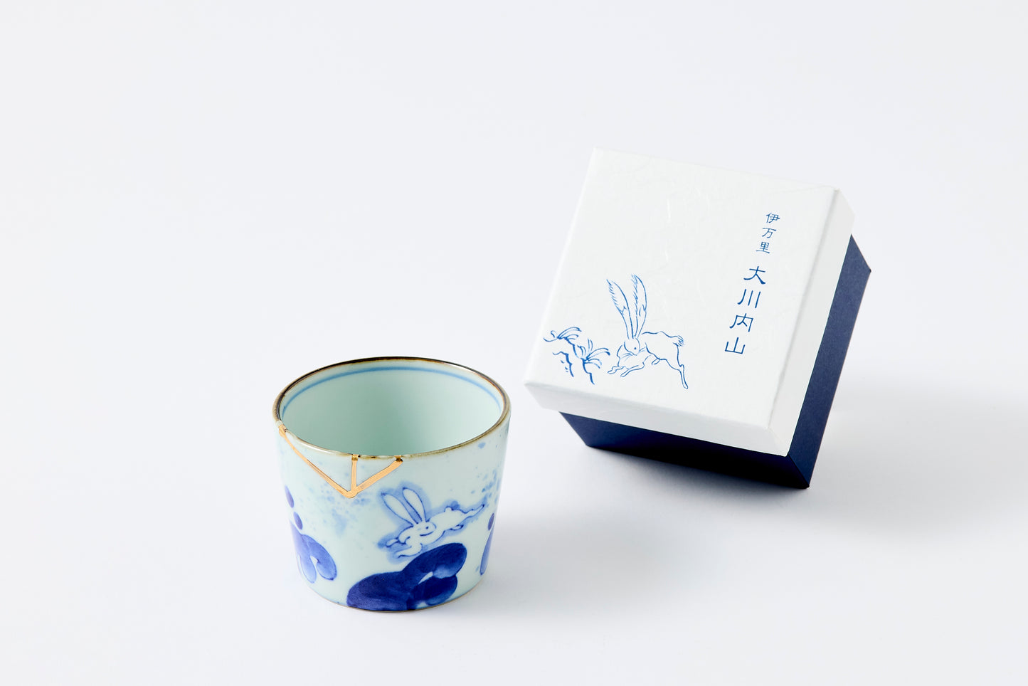 Gold Line Kosome Rabbit Sobachoko Imari Porcelain