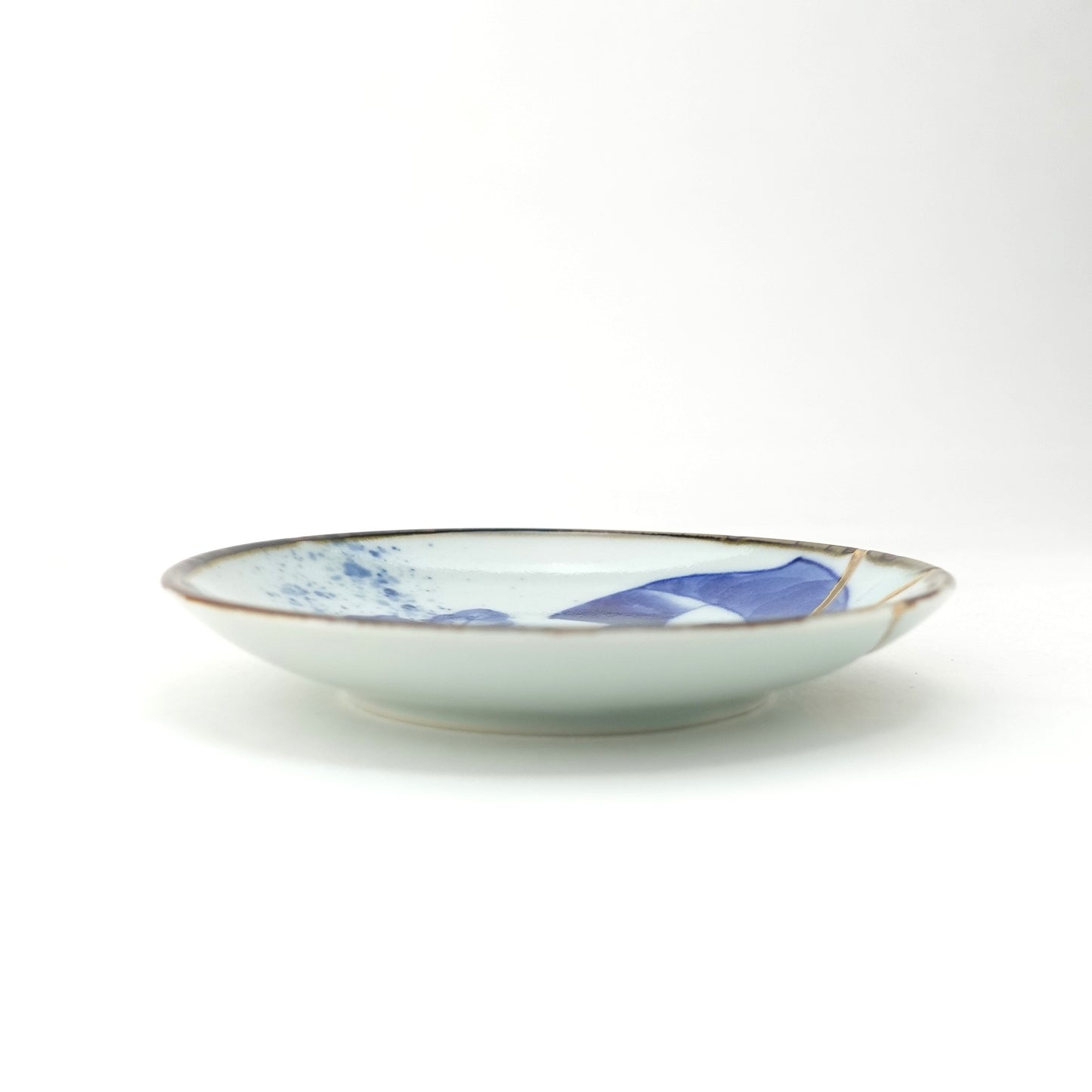 Gold Line Kosome Floral Garland Small Plate Imari Porcelain