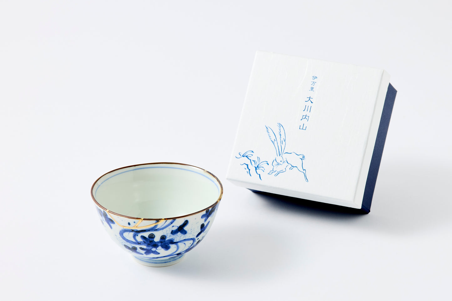 Gold Line Kosome Water Stream  Rice Bowl Imari Porcelain