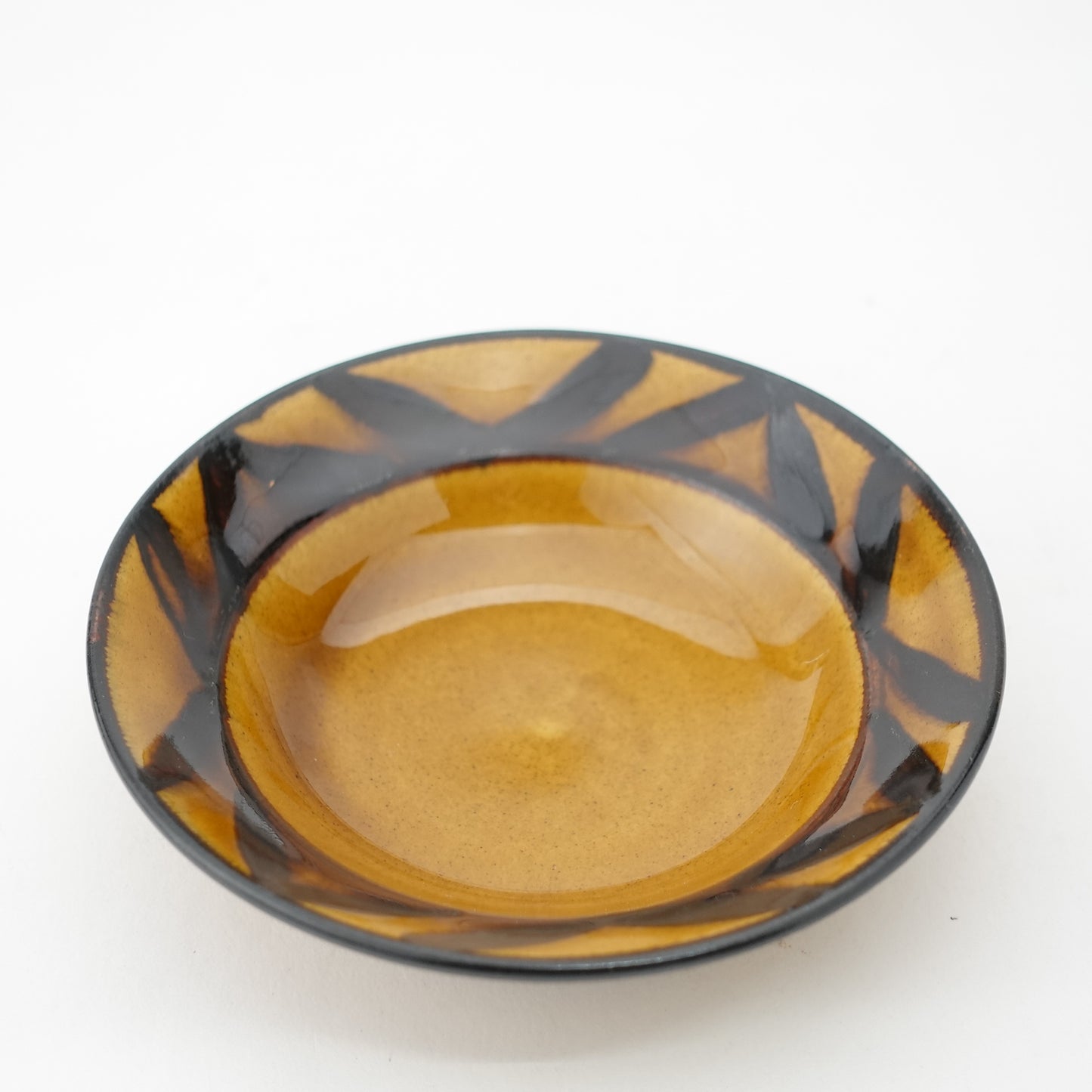 FD Arrow Feather Motif Amber Glaze Sencha Teacup & Saucer Hasami Porcelain