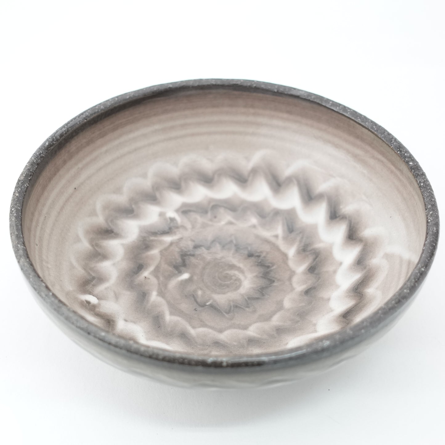 FD White Glaze Ripple Round Flat Bowl Hasami Porcelain