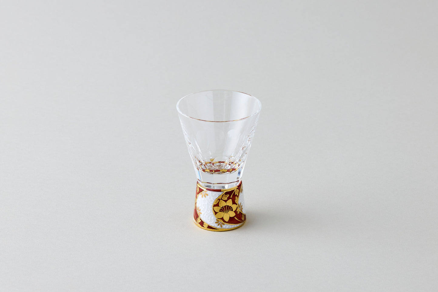 Kaleidoscope Shot Glass - Kinrande Floral Arabesque Motif
