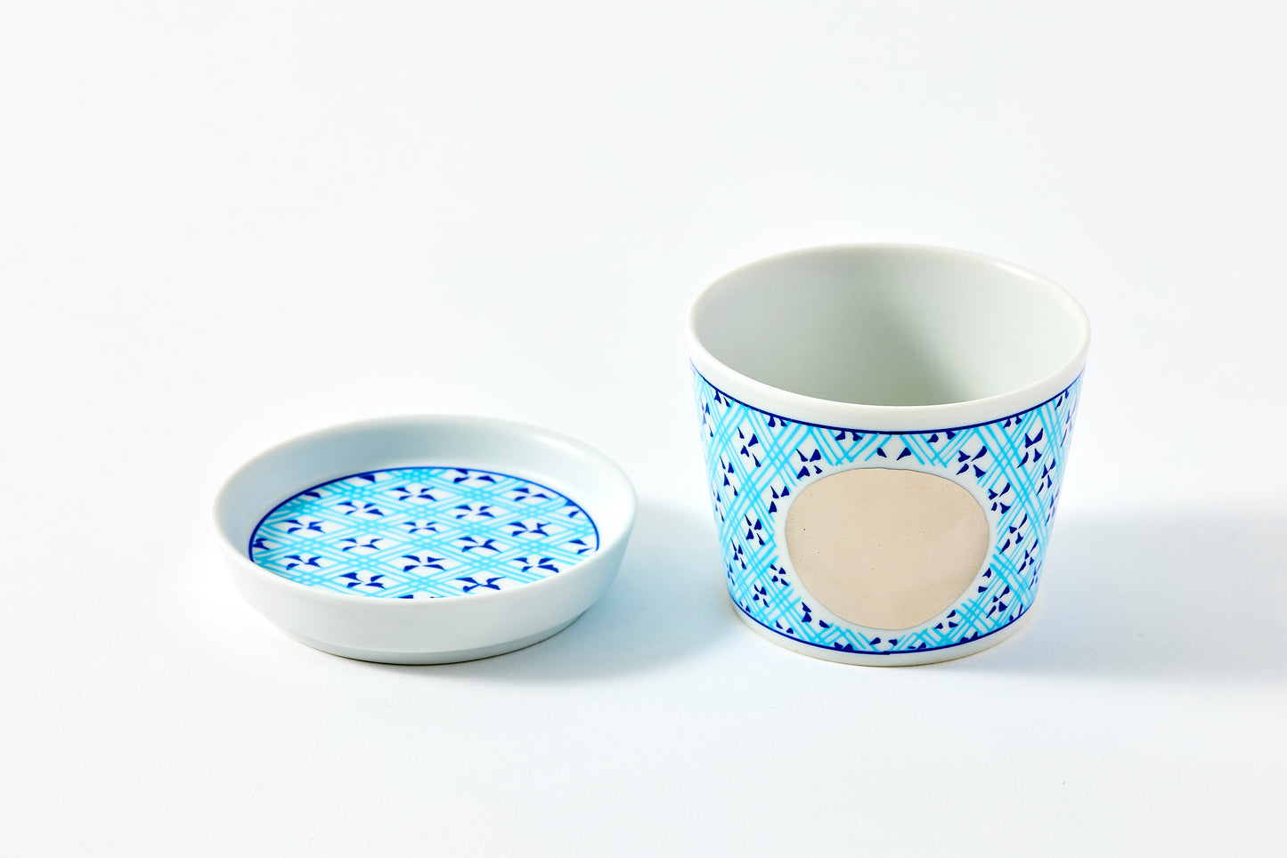 Soba Cup & Condiment Plate Set - Grid Circle Pattern