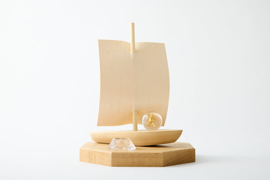 Treasure Ship & Golden Frog