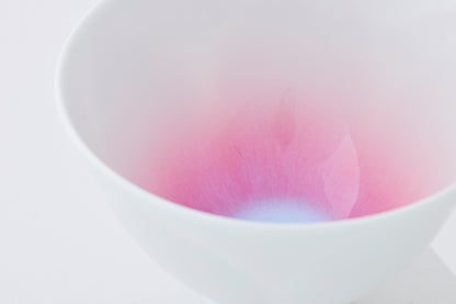 WANOKA Flower-Shaped Teacup PK Arita Porcelain
