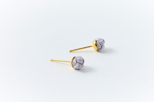 Musubi-dama | Post Pierced Earrings -Cherry Blossom Gray