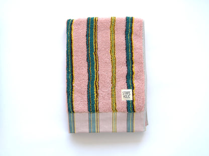 menca sprout – Bath Towel