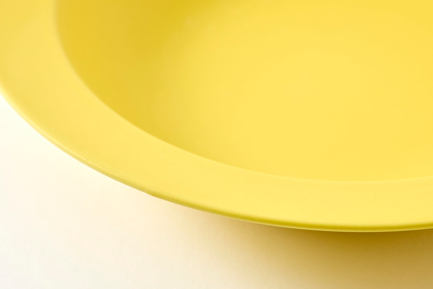 Sara 9" Bowl