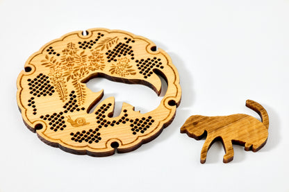 Tomogu – Snail and Siamese Cat