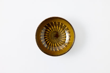 FD Amber Glaze Brush Stroke Round Flat Bowl Hasami Porcelain