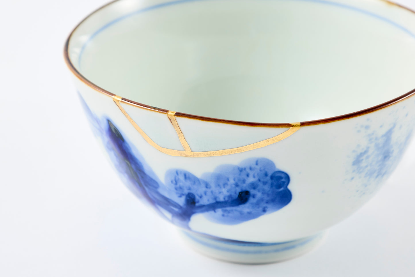 Gold Line Kosome Landscape Rice Bowl Imari Porcelain