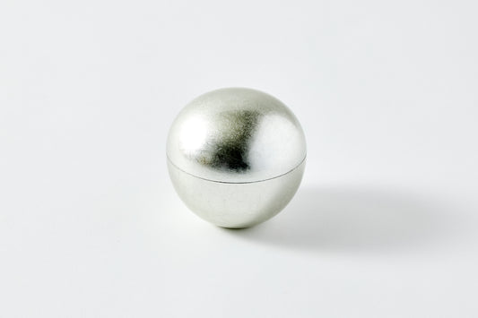 globe / silver leaf