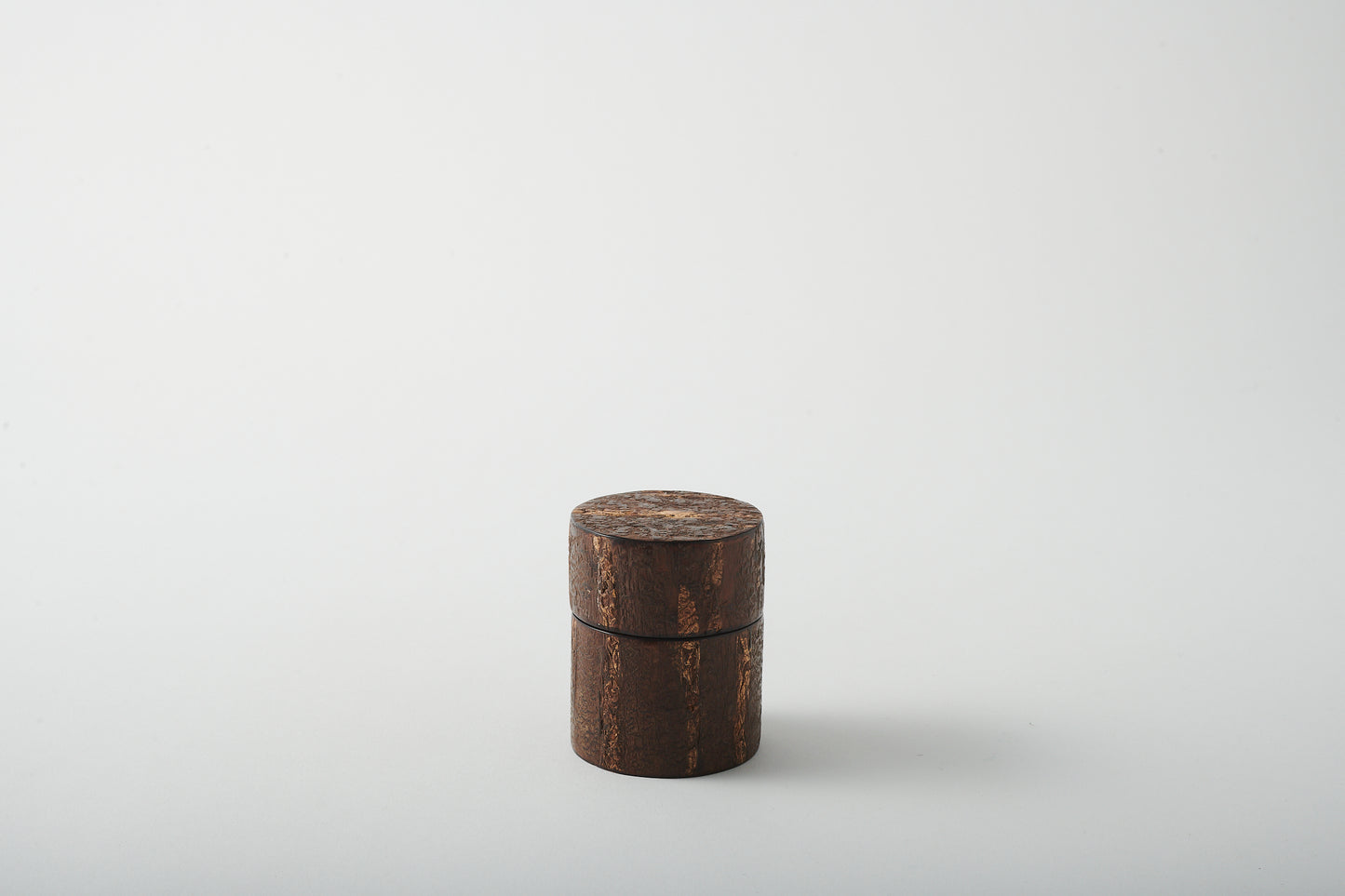 Portable Tea Canister Frosted Decor by Keitaro Arakawa