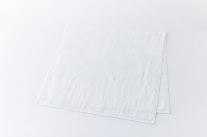 menca mature – Bath Towel