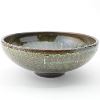 FD Green Glaze Bold Double Brush Stroke Round Flat Bowl Hasami Porcelain