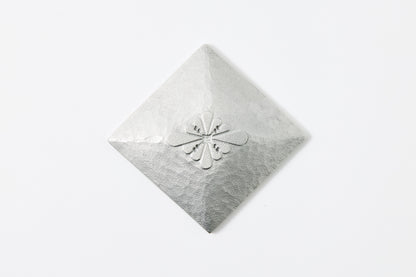 Kamahachi plate S