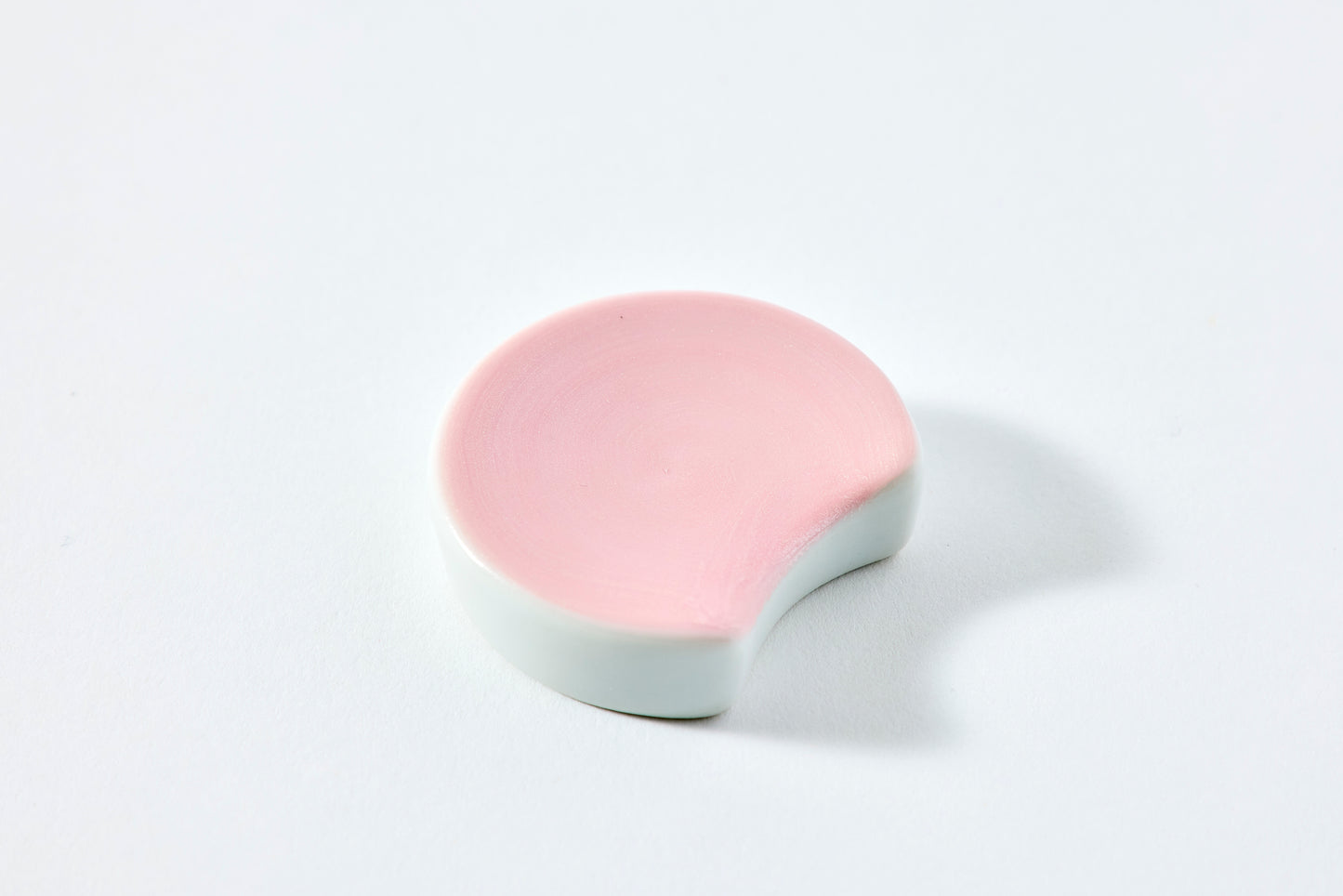 Tamamusubi Chopstick Rests Set of 5 in Wooden Box