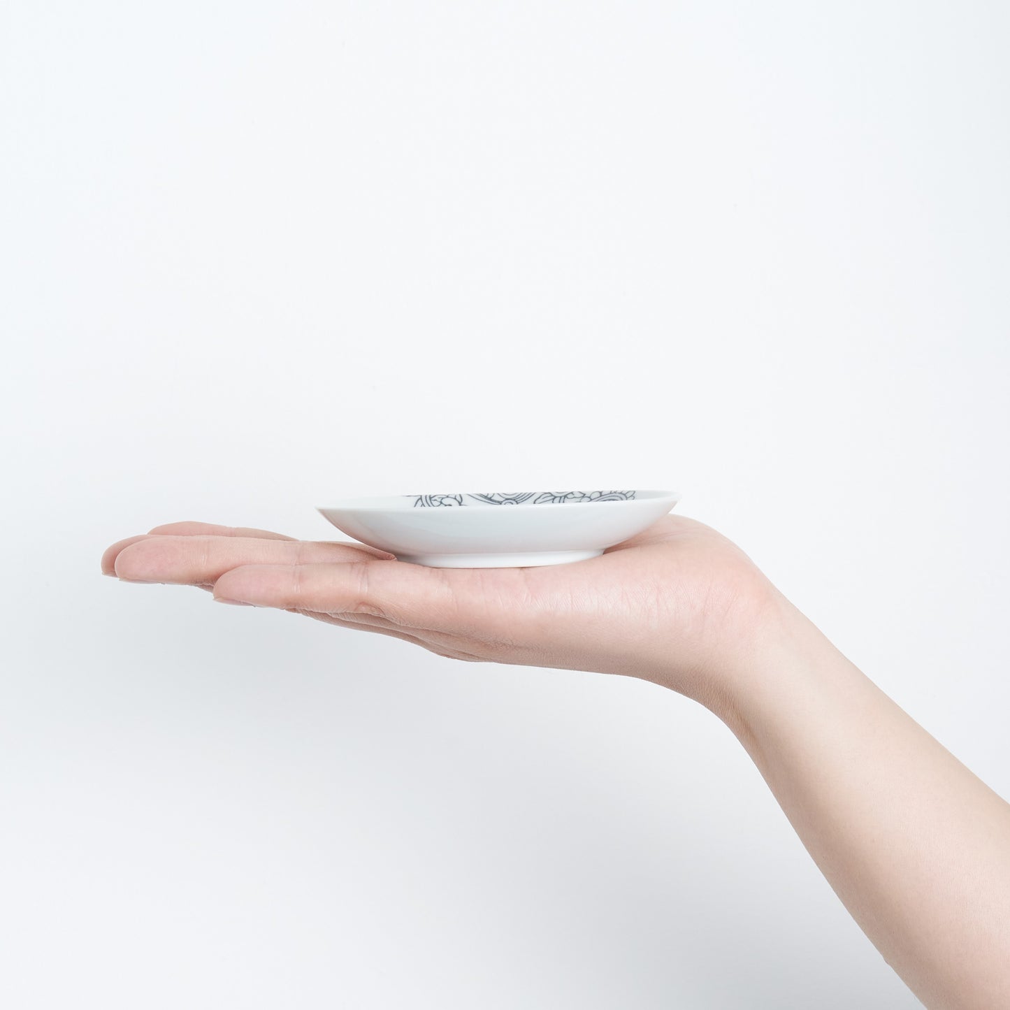 Floral Arabesque Motif Nabeshima Komon Small Plate Imari Porcelain