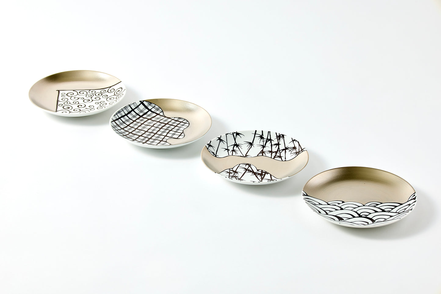 Flat Plate "Prosperity" - Young Bamboo
