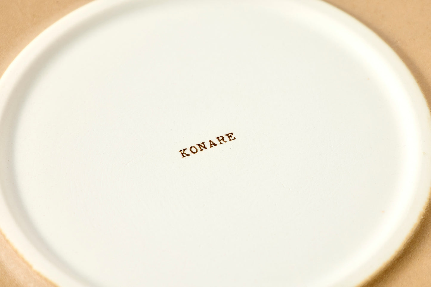 moment 240 Plate
