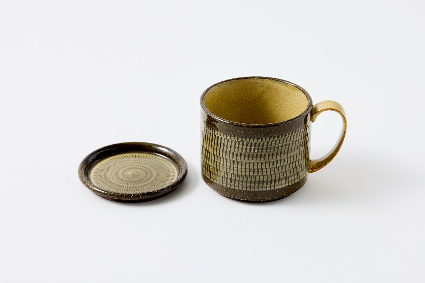 FD Yellow Glaze Tobikanna Lidded Mug Hasami Porcelain