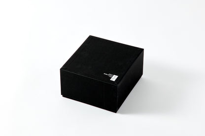 Tokkuri and Sake Cup Set 300ml - JS Ko-Imari Floral Pattern