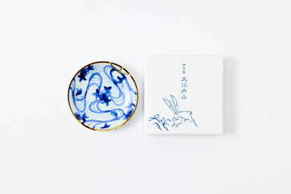 Gold Line Kosome Water Stream Small Plate Imari Porcelain