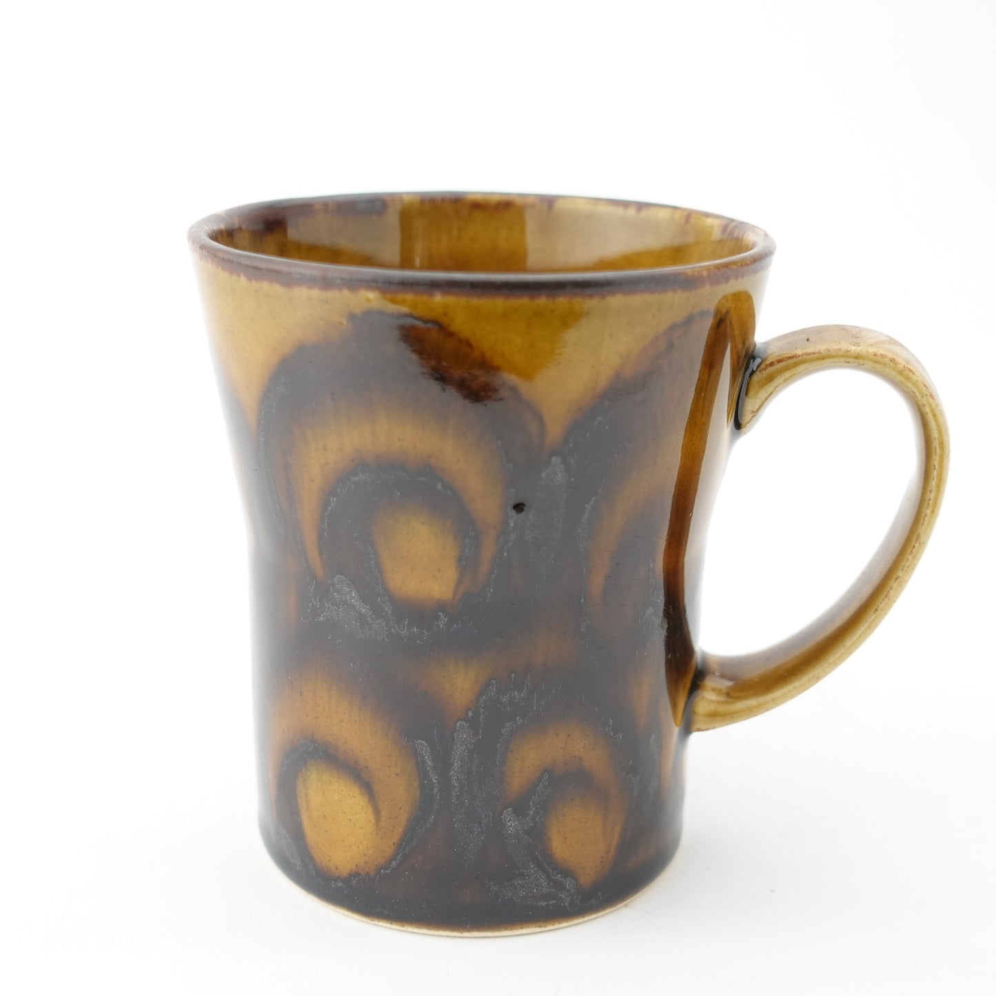 FD Circular Motif Amber Glaze Mug Hasami Porcelain