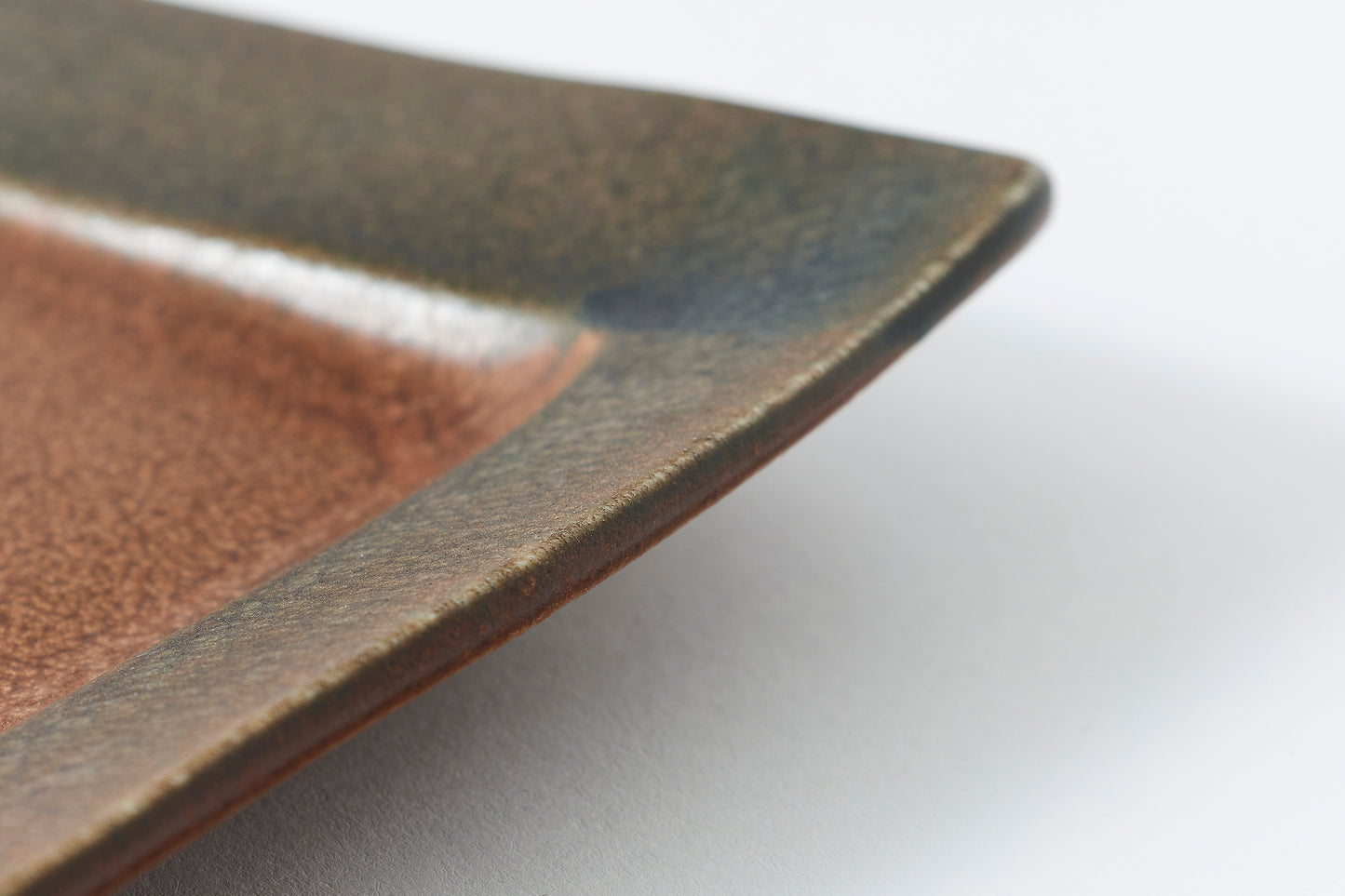 Rounded Square Plate Large Charon